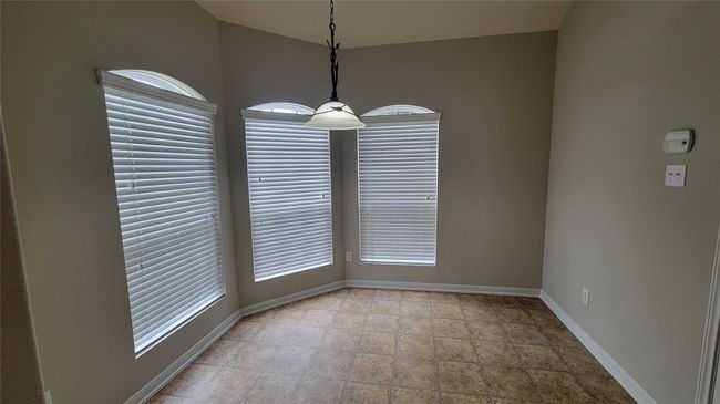 2411 Lofty Falls Ct, House other with 4 bedrooms, 3 bathrooms and 2 parking in Spring TX | Image 6