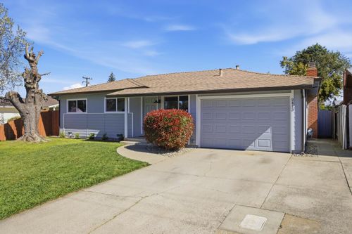 2413 Cordova Ln, Rancho Cordova, CA, 95670-3918 | Card Image