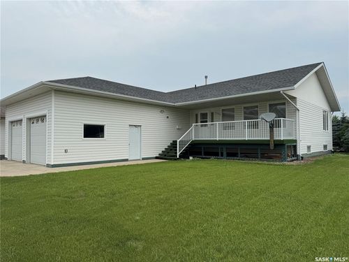 2101 9th Ave, Humboldt, SK, S0K2A0 | Card Image