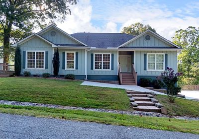 997 Arbor Lane, Home with 3 bedrooms, 2 bathrooms and 2 parking in Blairsville GA | Image 1