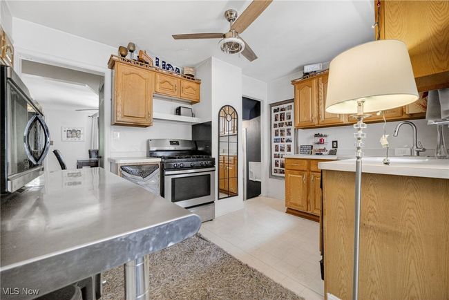 29234 Grand Boulevard, House other with 3 bedrooms, 2 bathrooms and null parking in Wickliffe OH | Image 5