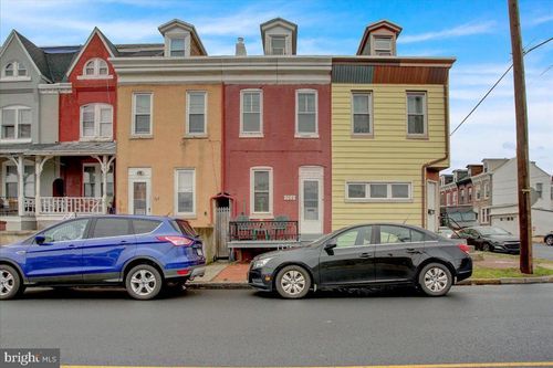 762 N 6th St, READING, PA, 19601-2213 | Card Image