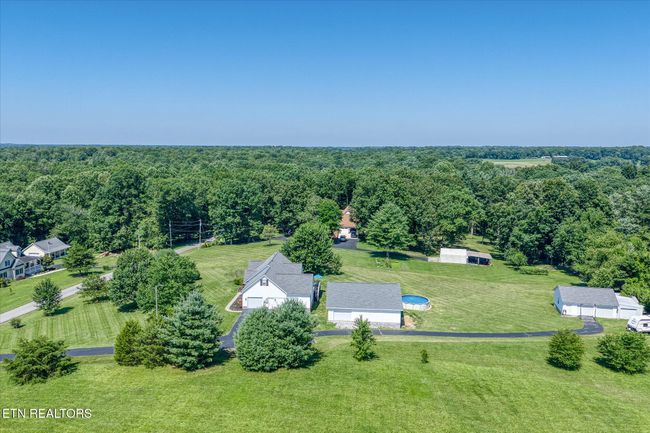 1036 Circle Dr, House other with 3 bedrooms, 2 bathrooms and null parking in Jamestown TN | Image 51