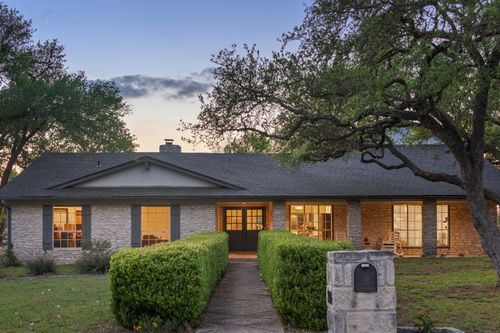 8400 Candelaria Dr, Austin, TX, 78737-1309 | Card Image