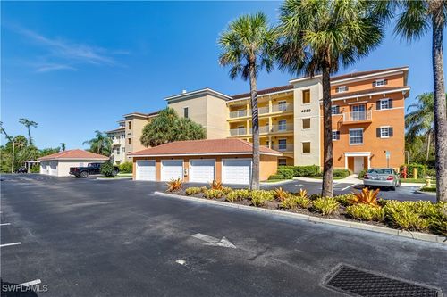 apt-206-4530 Botanical Place Cir, NAPLES, FL, 34112-2411 | Card Image
