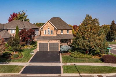 111 Cabriolet Cres, House other with 4 bedrooms, 3 bathrooms and 4 parking in Ancaster ON | Image 2