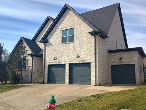 9004 Spearfish Ct, Spring Hill, TN, 37174-3149 | Card Image
