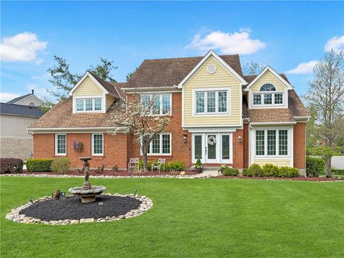 143 Churchill Ct, Loveland, OH, 45140-7192 | Card Image