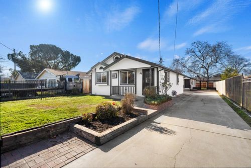 3517-3517 Altos Ave, Sacramento, CA, 95838-4306 | Card Image