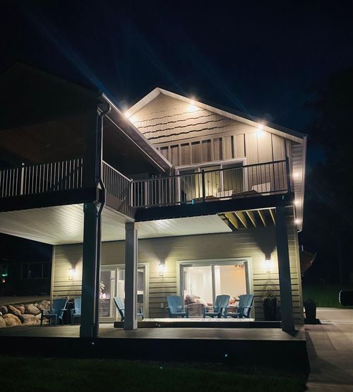 1084 W Lake Dr, Detroit Lakes, MN, 56501-4331 | Card Image