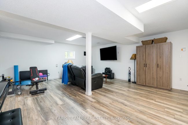 1474 Champlain Rd, House other with 3 bedrooms, 2 bathrooms and 4 parking in Tiny ON | Image 17