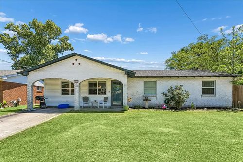 3676 Meadowdale Dr, Slidell, LA, 70458-4718 | Card Image