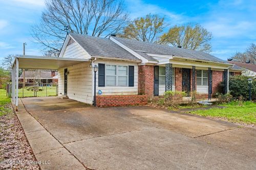 2117 Ms Valley, Southaven, MS, 38671 | Card Image