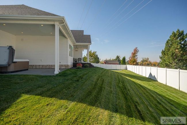 6353 E Tower Castle Loop, House other with 5 bedrooms, 3 bathrooms and 3 parking in Ammon ID | Image 77