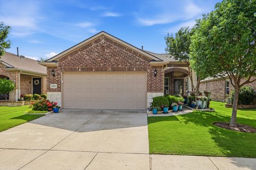 8915 Twin Pines Ln, Frisco, TX, 75036-1411 | Card Image
