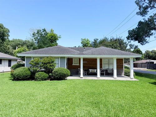 5948 Monroe St, Groves, TX, 77619-4718 | Card Image