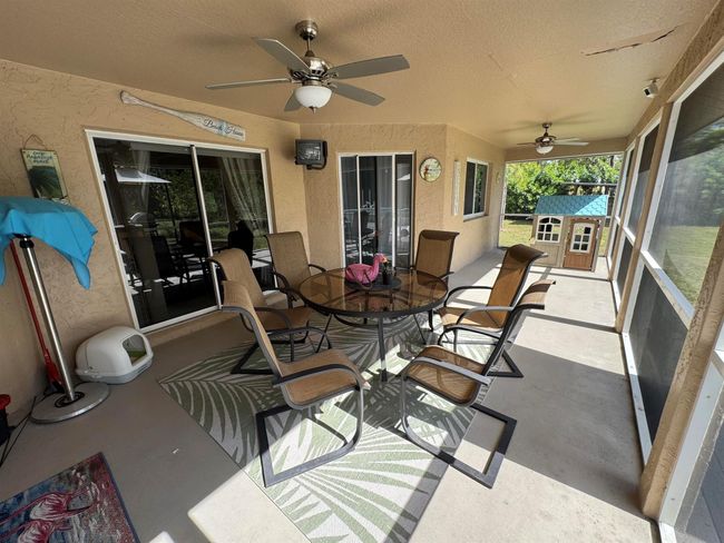 15664 89 Th Pl N, House other with 3 bedrooms, 2 bathrooms and null parking in Loxahatchee FL | Image 14