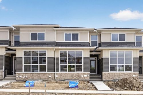 2278 Bayview Dr Sw, Airdrie, AB, T4B5N6 | Card Image