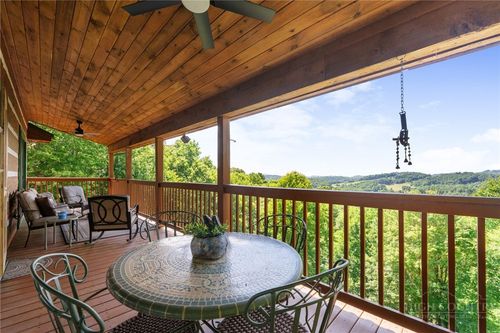 480 River Ridge Rd, Boone, NC, 28607-9615 | Card Image