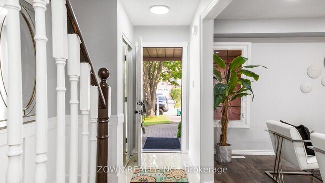 26 Carr Dr, House other with 5 bedrooms, 3 bathrooms and 4 parking in Ajax ON | Image 6