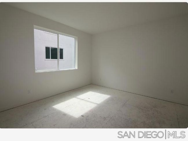 UNIT-61 - 5355 Seacliff Pl, Condo with 3 bedrooms, 2 bathrooms and 2 parking in San Diego CA | Image 13