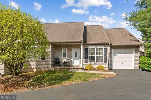 16-989 Independence Ln, LANSDALE, PA, 19446-6541 | Card Image