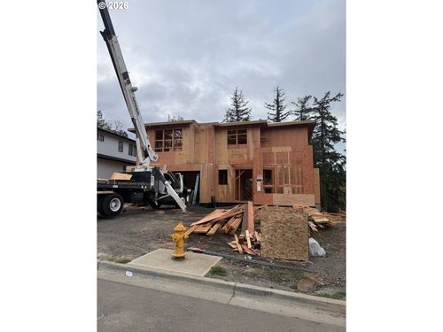 4974 Park Bluff, LakeOswego, OR, 97035 | Card Image