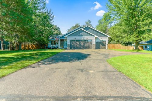 20852 Okinawa St Ne, East Bethel, MN, 55011-4600 | Card Image