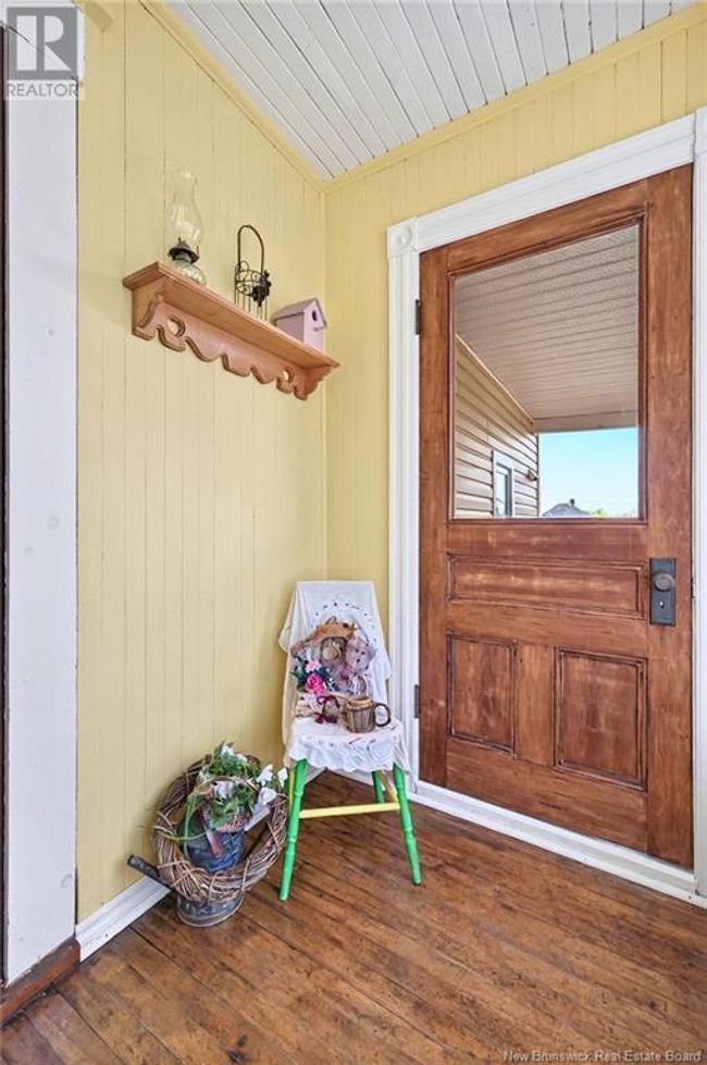 25 Central St, House other with 5 bedrooms, 3 bathrooms and null parking in Campbellton NB | Image 7