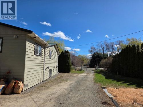 311 Coulthard Road, Cawston, BC, V0X1C1 | Card Image