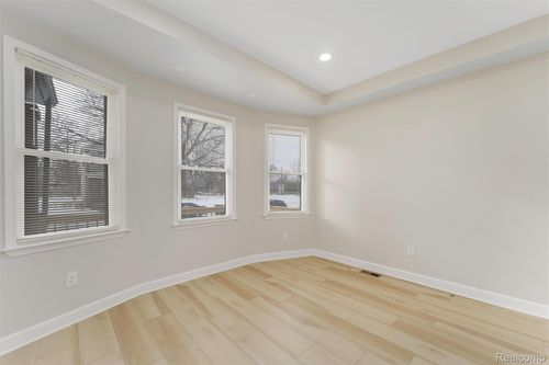 4780 Hurlbut St, Detroit, MI, 48214-1525 | Card Image