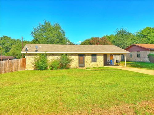 108 N Dogwood St, Crockett, TX, 75835-1962 | Card Image