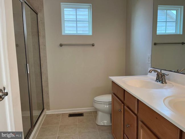 26 Tollerton Trl, House other with 3 bedrooms, 3 bathrooms and null parking in Falling Waters WV | Image 38