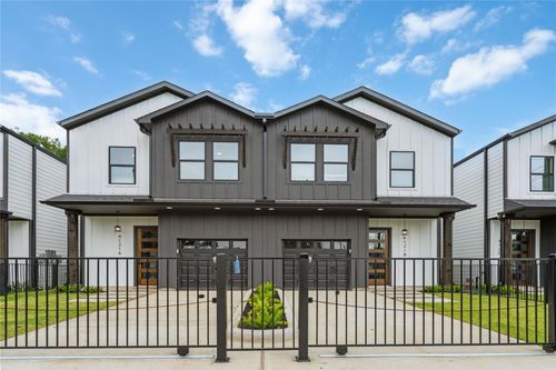 ab-4121 Shelby Cir, Houston, TX, 77051-1851 | Card Image