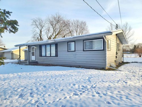 4955 Hepburn Rd, Saginaw, MI, 48603-2924 | Card Image