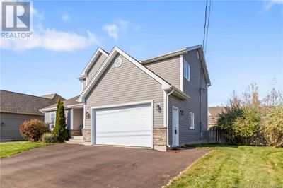 106 Rue Rouse, House other with 4 bedrooms, 3 bathrooms and null parking in Dieppe NB | Image 3