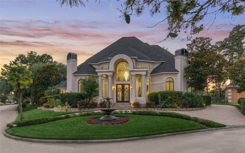 200 Sarasota Cir S, Montgomery, TX, 77356-8417 | Card Image