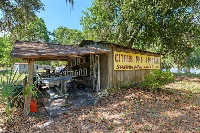5870 N Briarcliff Ter, House other with 3 bedrooms, 3 bathrooms and 2 parking in Hernando FL | Image 43