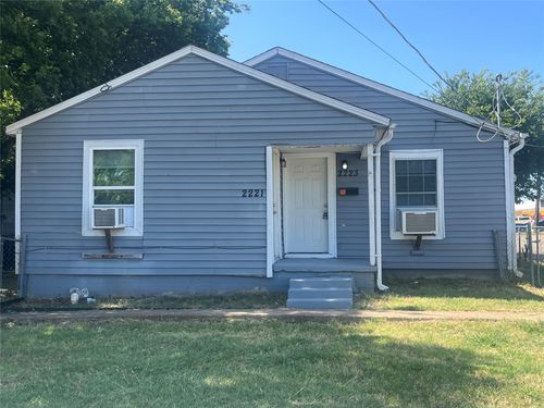 2223 Houston St, Grand Prairie, TX, 75050-5052 | Card Image