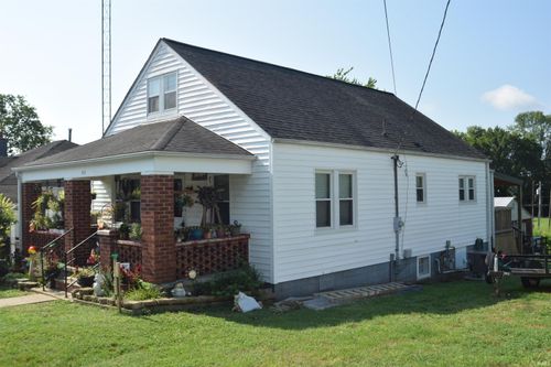 517 Stephens St, Shoals, IN, 47581-2220 | Card Image