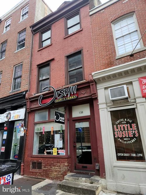 138 Chestnut St, Philadelphia, PA, 19106-3009 | Card Image