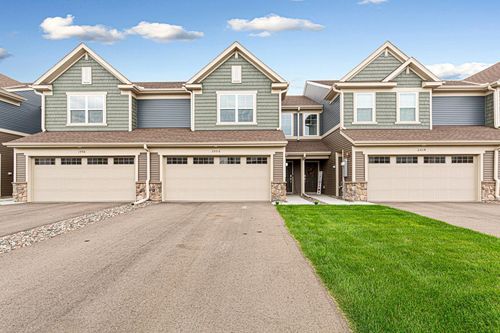 2006 Tyrone Dr, Shakopee, MN, 55379-5532 | Card Image