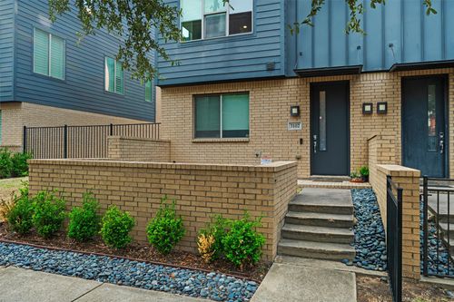 3102 Pavonia Dr, Dallas, TX, 75204-3910 | Card Image