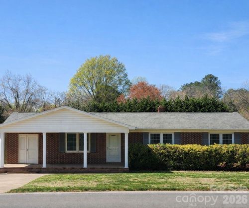 3361 S Us 321 Hwy, Newton, NC, 28658-9356 | Card Image