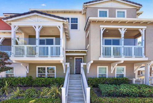 1952 Victoria Ave, Oxnard, CA, 93035 | Card Image