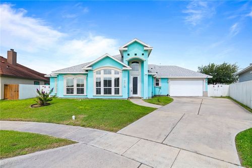 6913 Bella Di Giorno Dr, Corpus Christi, TX, 78414-4446 | Card Image