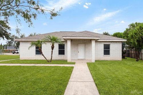1201 E 1st St, Mission, TX, 78572-5911 | Card Image