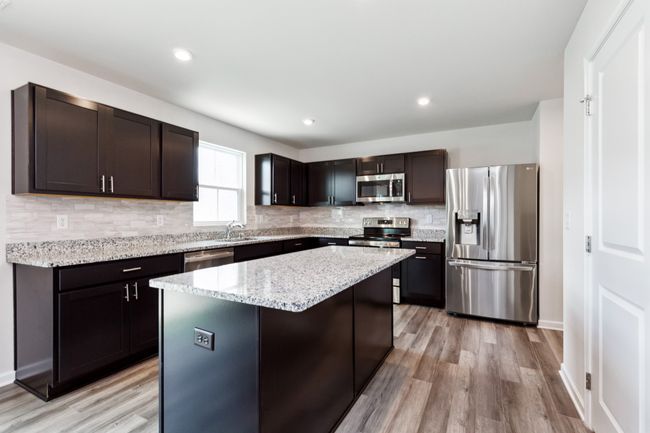 Kitchen | Image 8