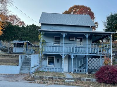 88 Merchants Avenue, House other with 3 bedrooms, 1 bathrooms and 2 parking in Norwich CT | Image 3