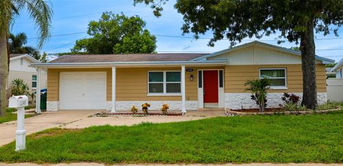3349 Silver Hill Dr, HOLIDAY, FL, 34691-1741 | Card Image